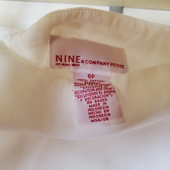 White lace skirt by Nine & CO Petite 6p - Picture 3 of 3